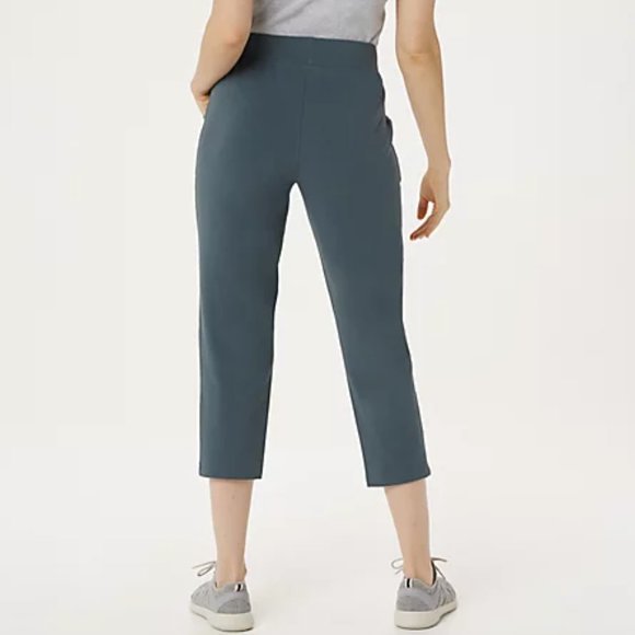 Denim & Co Active Duo Stretch Capris   12494 - Picture 2 of 2